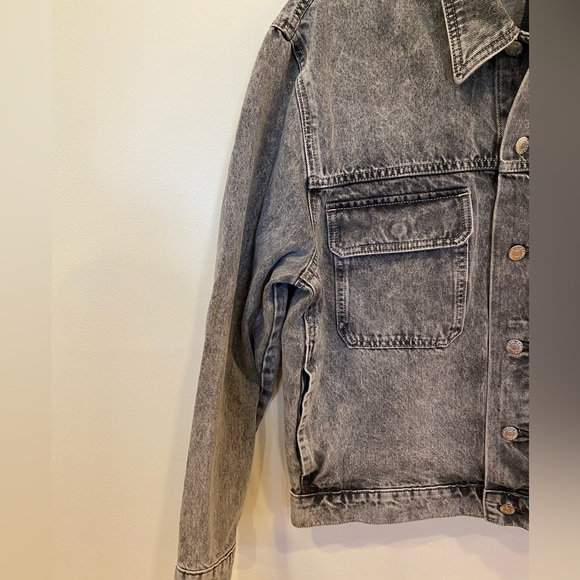 Calvin Klein Men’s Palmer Denim Utility Trucker Jacket NWT Gray Relaxed Fit M - Picture 12 of 15